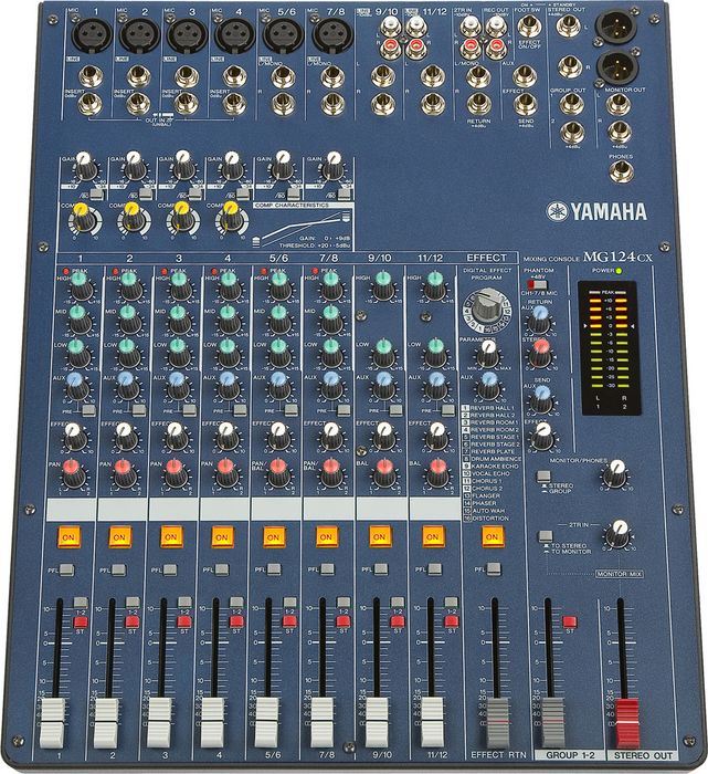Yamaha MG124CX analog mixer
