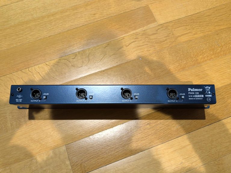 Palmer PAN 08 four-channel active DI box